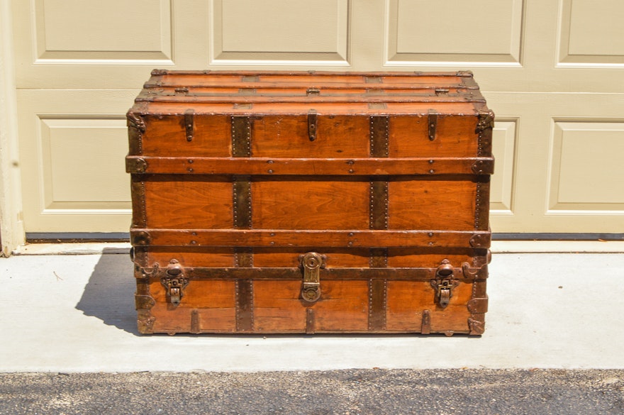 steamer trunk dresser