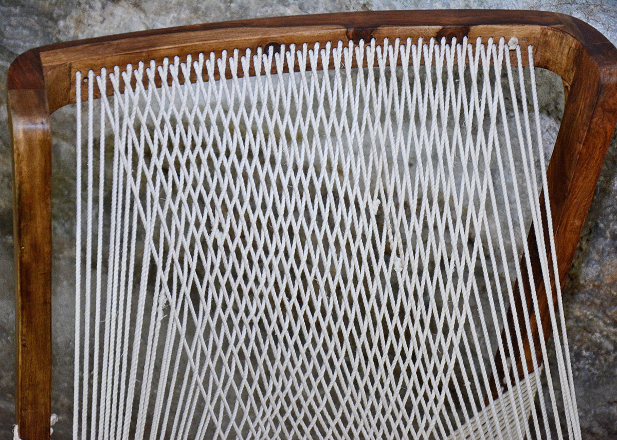 Danish Modern Style String Chair with Footrest | EBTH