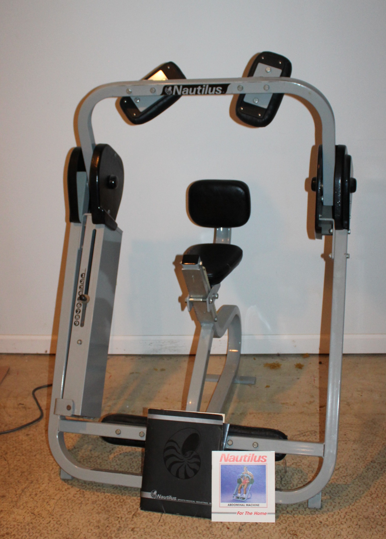 Vintage Exercise Equipment EBTH   Swe203c.JPG