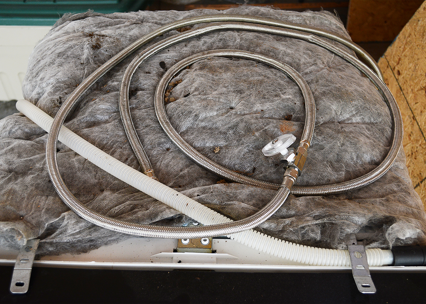 Frigidaire UltraQuiet III Dishwasher EBTH