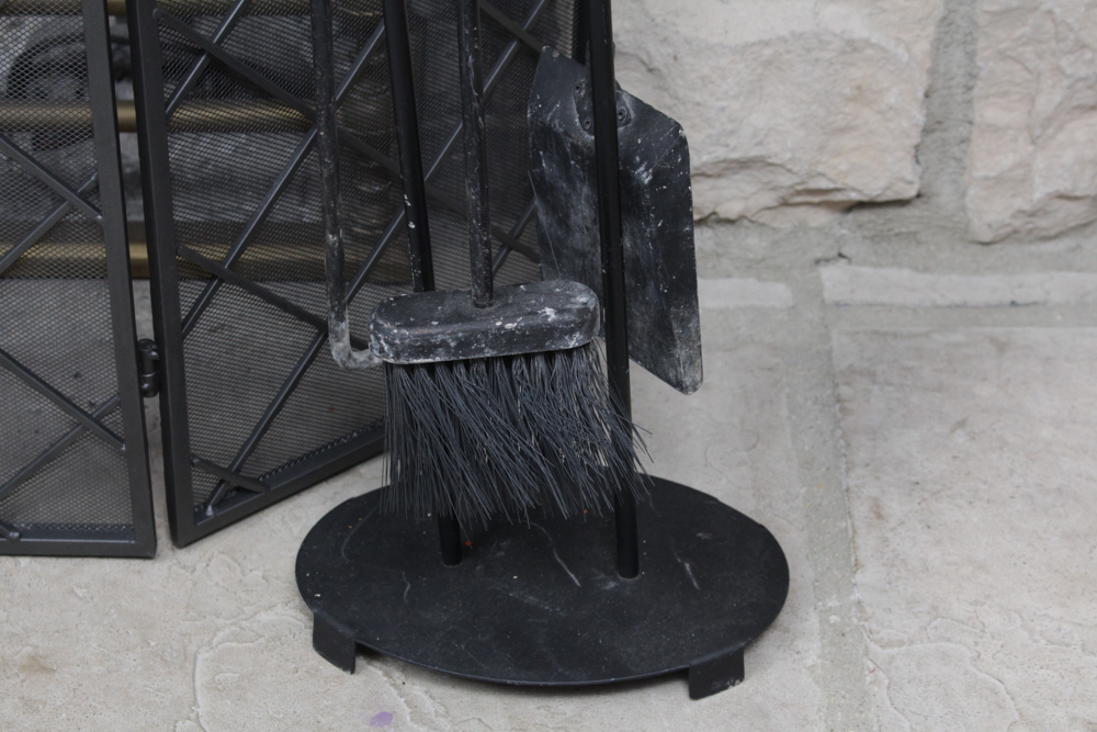 Fireplace Tools and Screen EBTH