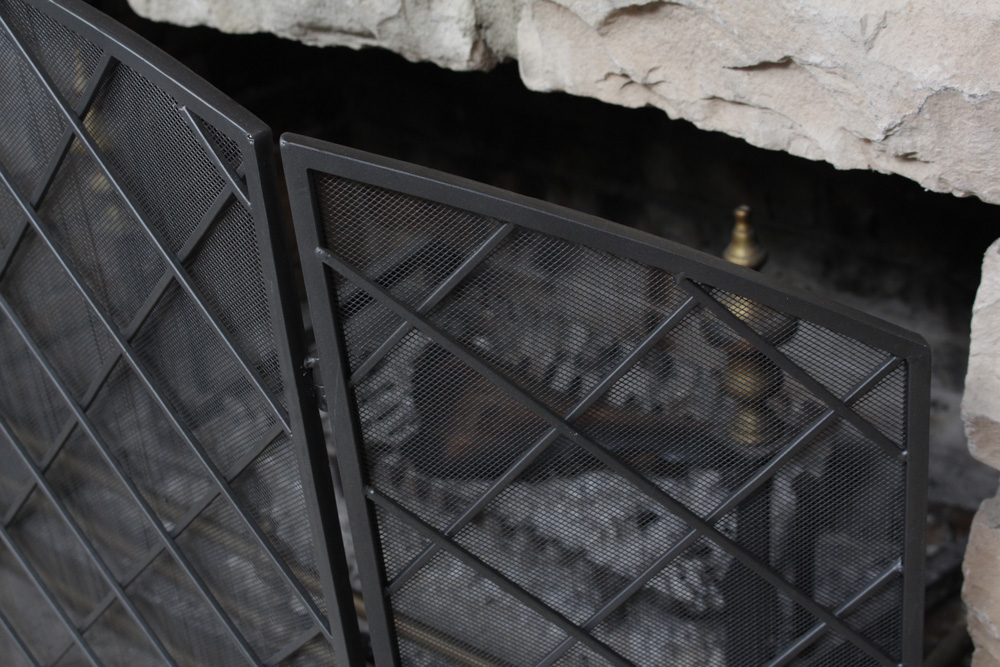 Fireplace Tools and Screen EBTH