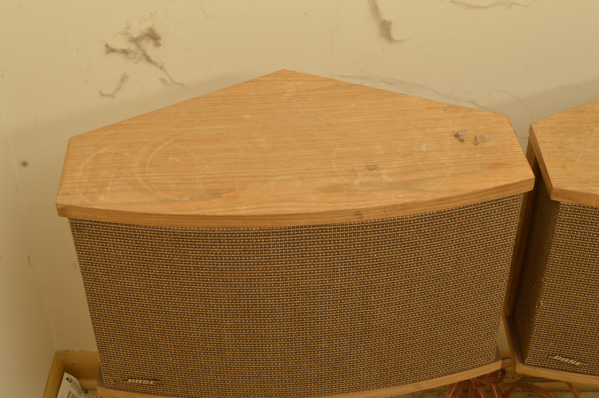 Vintage Bose Speakers on Tulip Stands EBTH