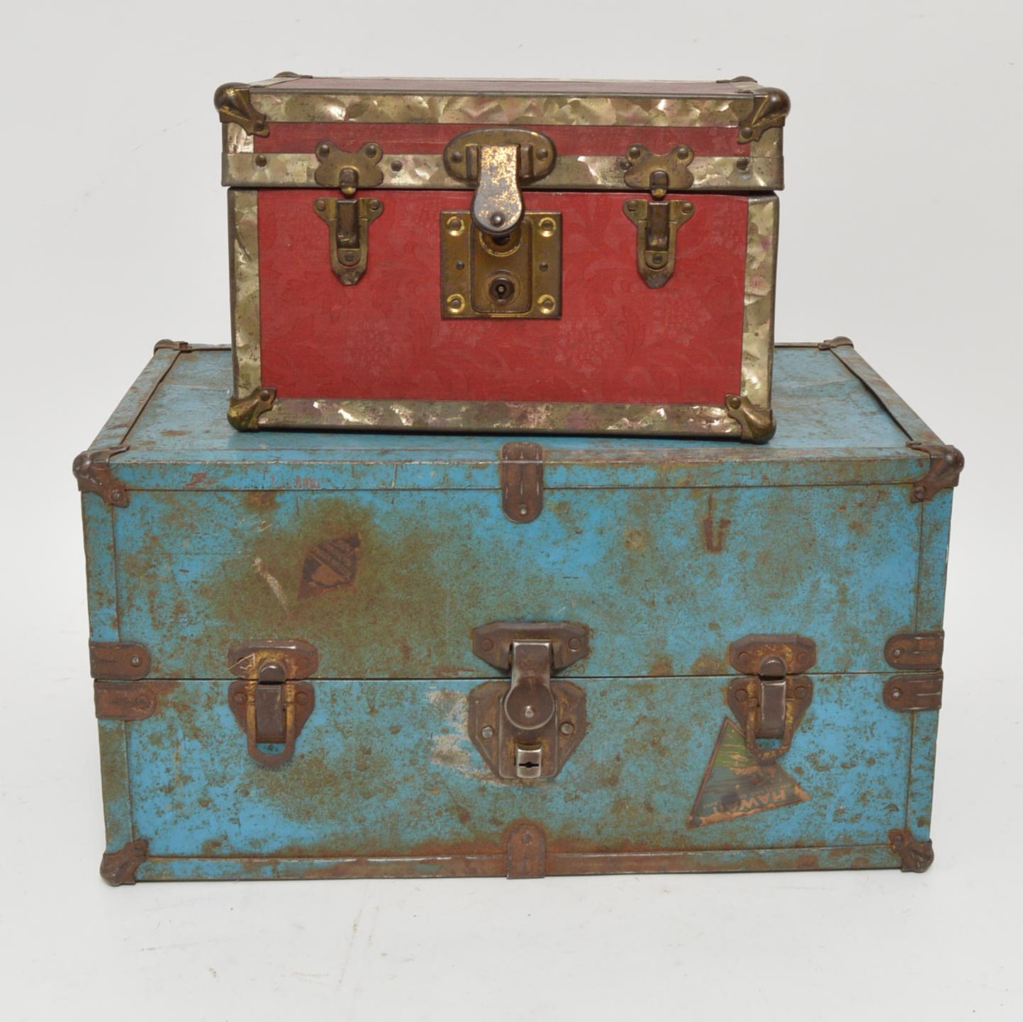 vintage doll trunk