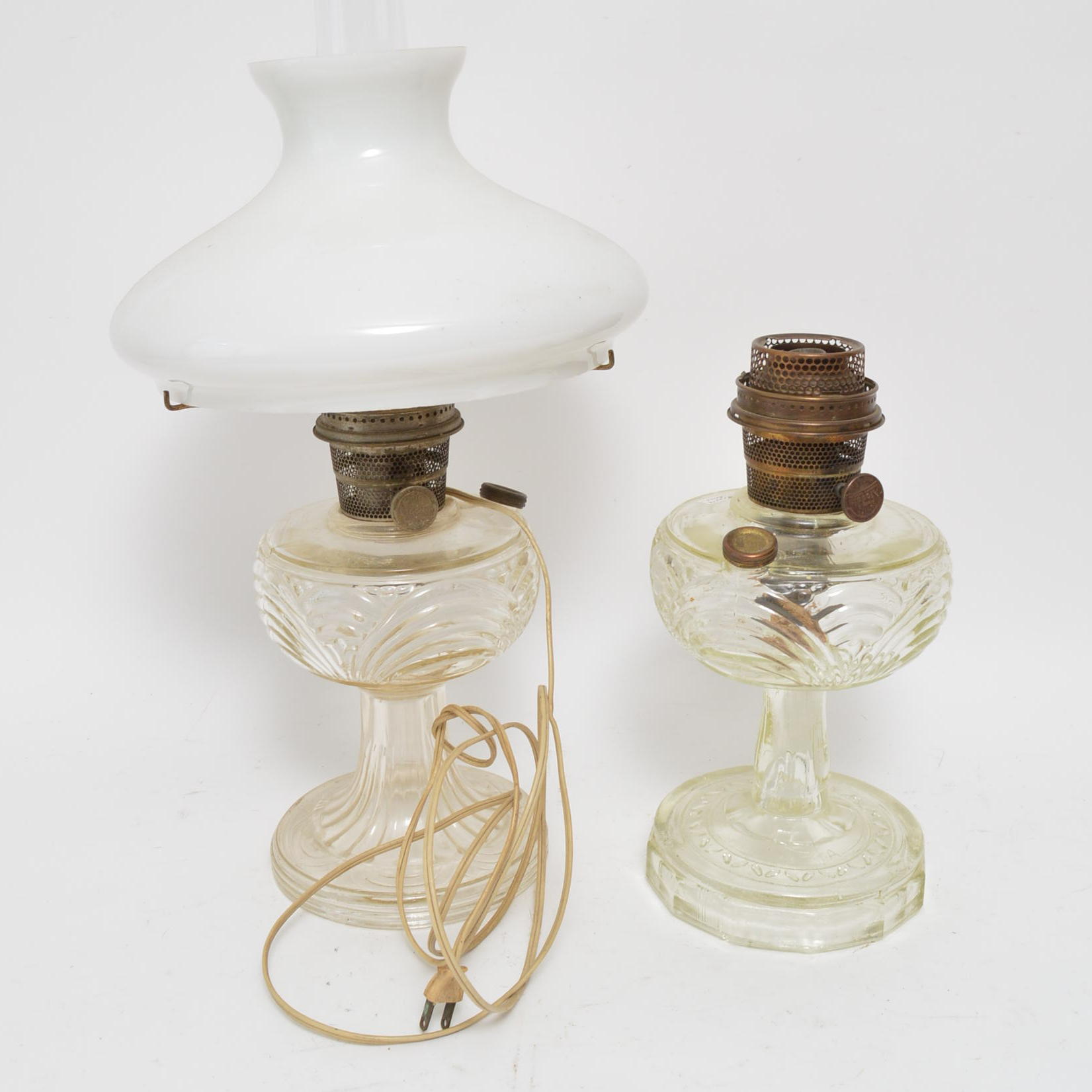 Antique Aladdin NUType Model B Glass Oil Lamps EBTH