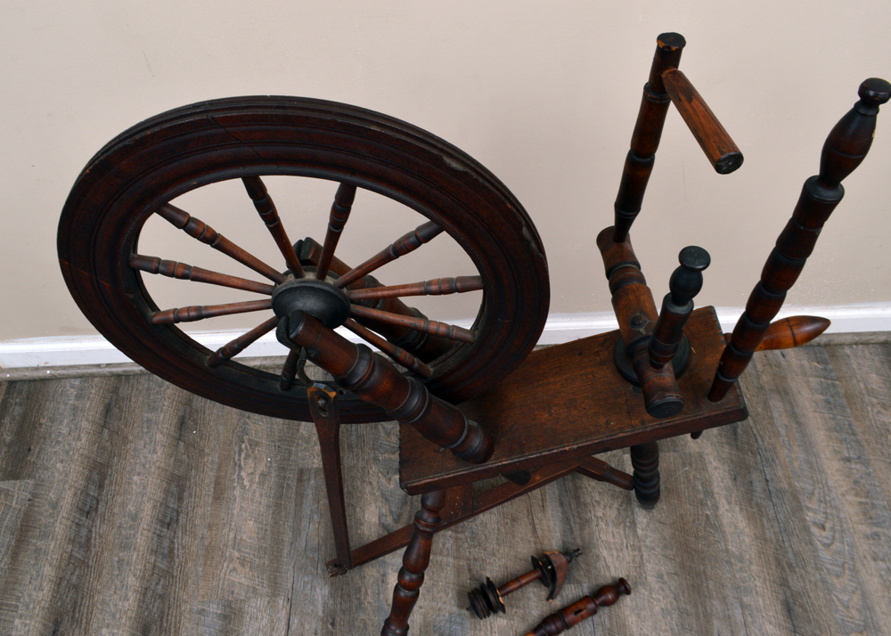 Antique Wooden Spinning Wheel EBTH