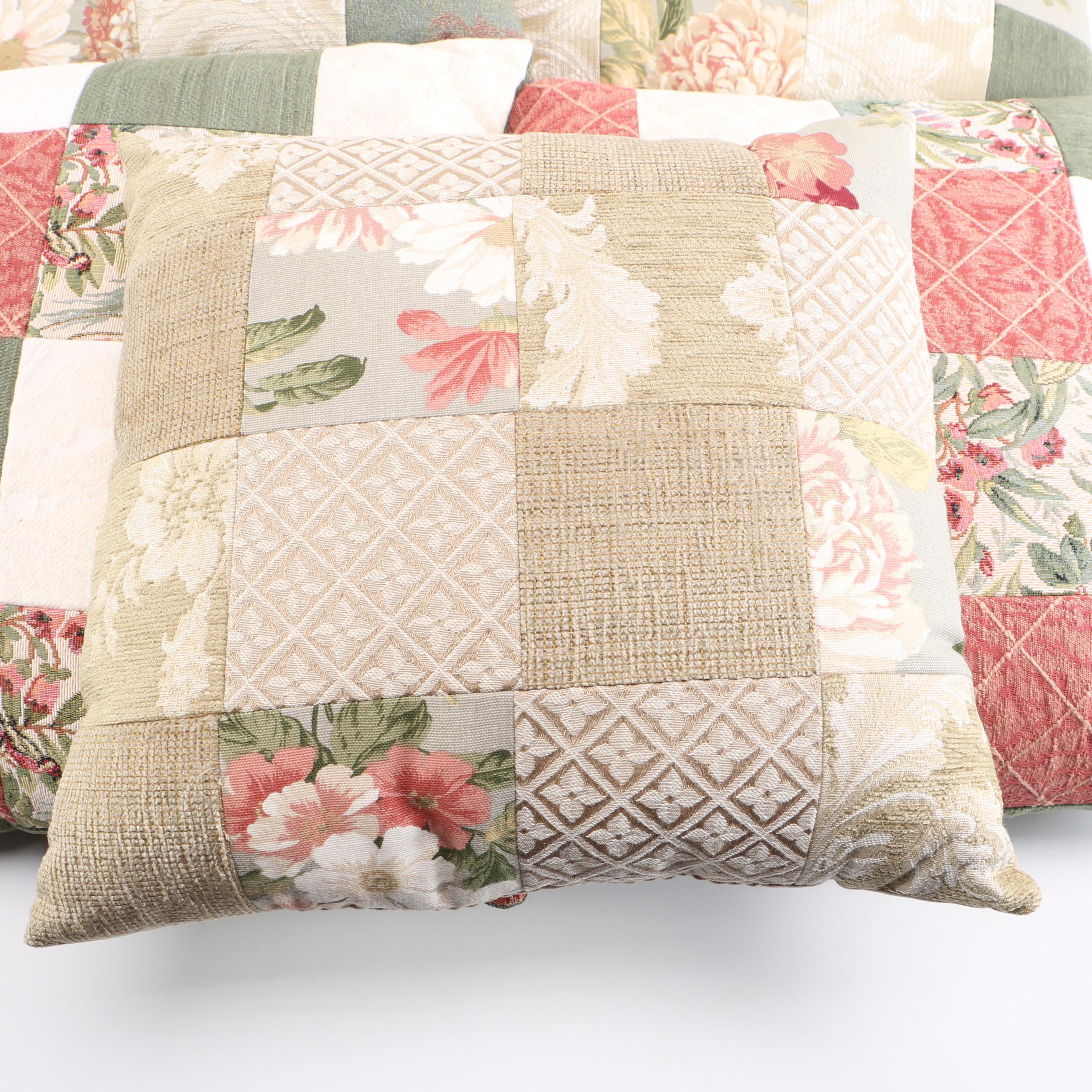 Floral Sage Green and Coral Throw Pillow Set EBTH