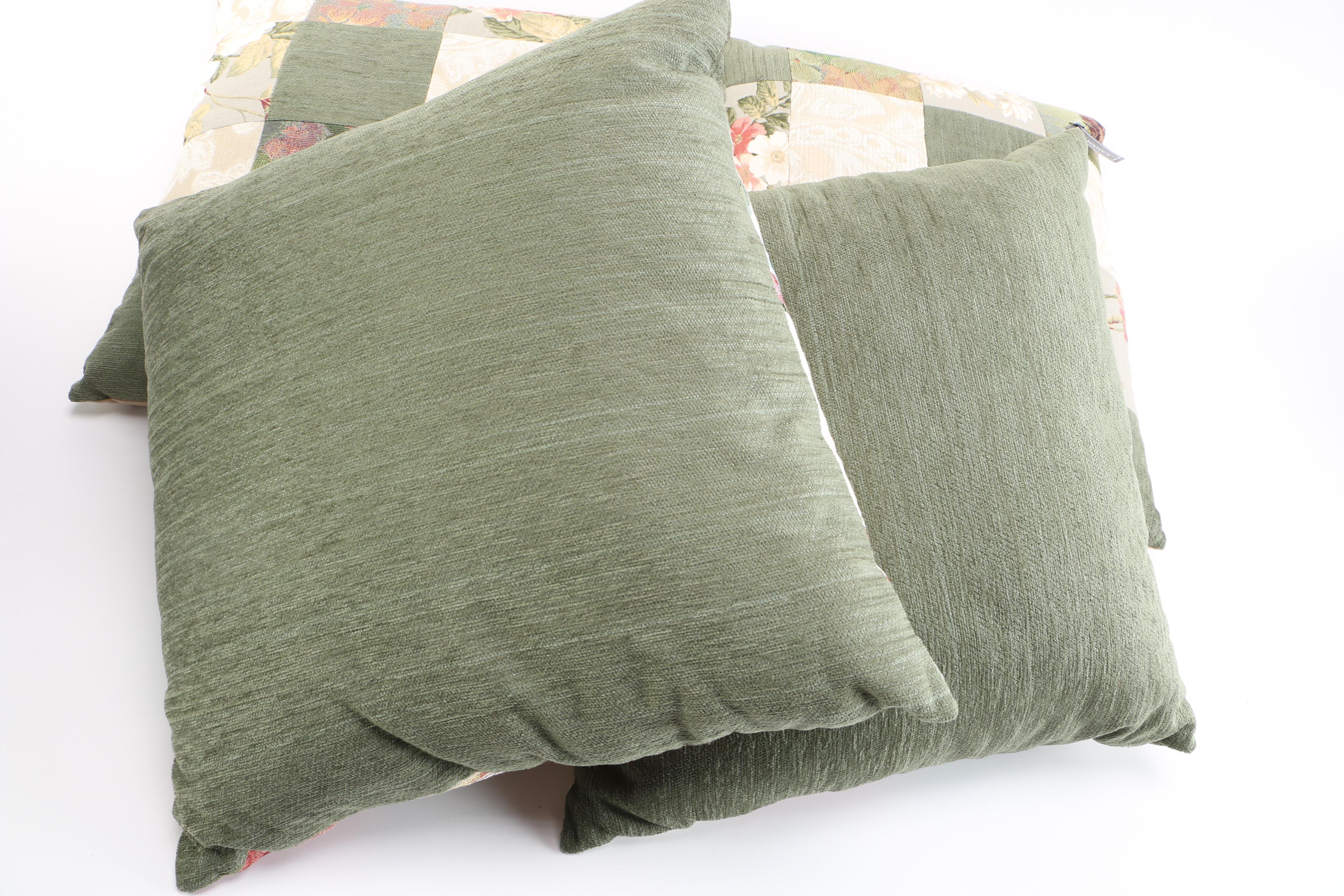 Floral Sage Green and Coral Throw Pillow Set EBTH