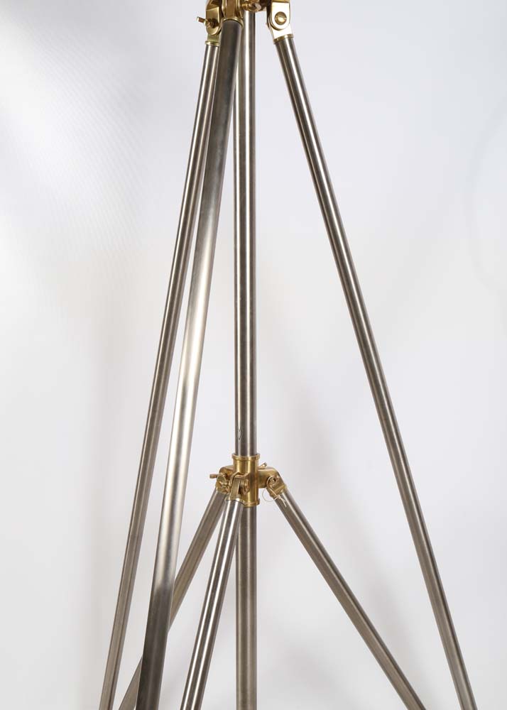 Cutter Tripod Floor Lamp From Ralph Lauren Home | EBTH