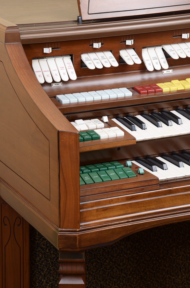 Wurlitzer Orbit 3 organ.