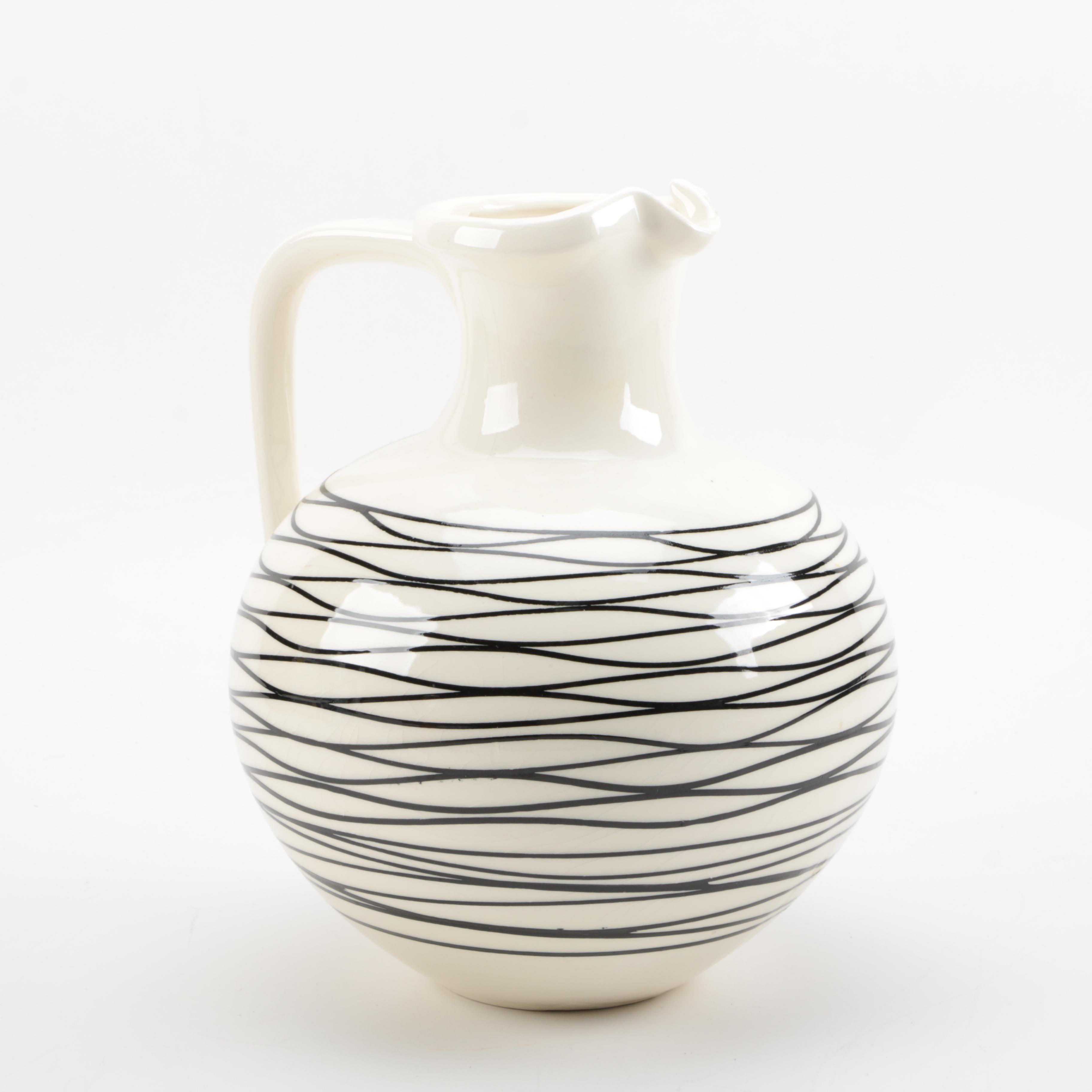 Lot 797 2 Native American Blackware Jars Dalawepi Baca