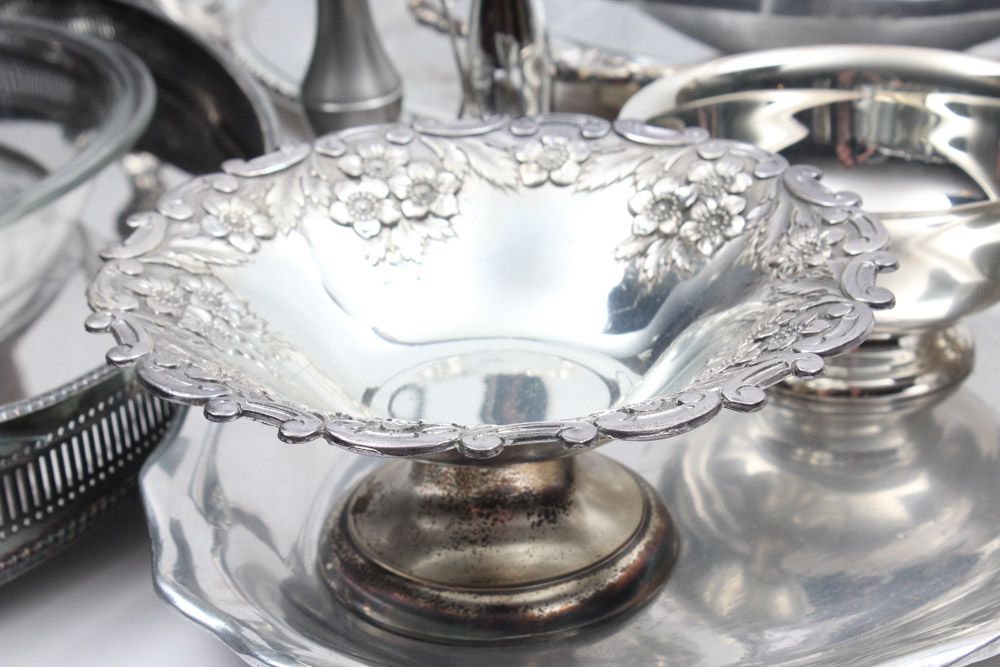 Silver Plate Decor, Serving Pieces and More EBTH