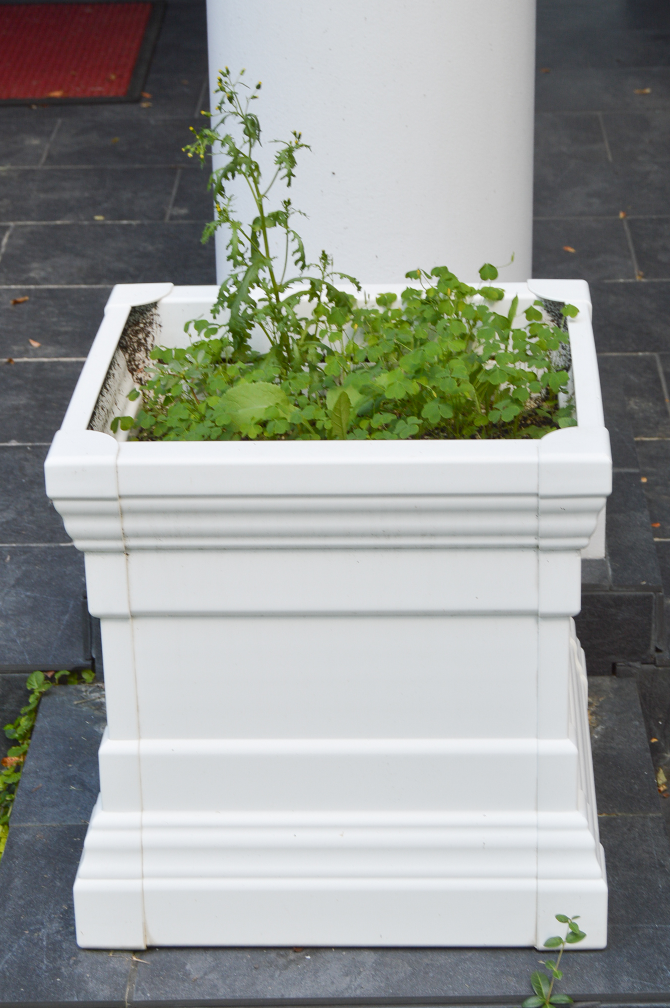 Large Outdoor Resin Square Planters EBTH