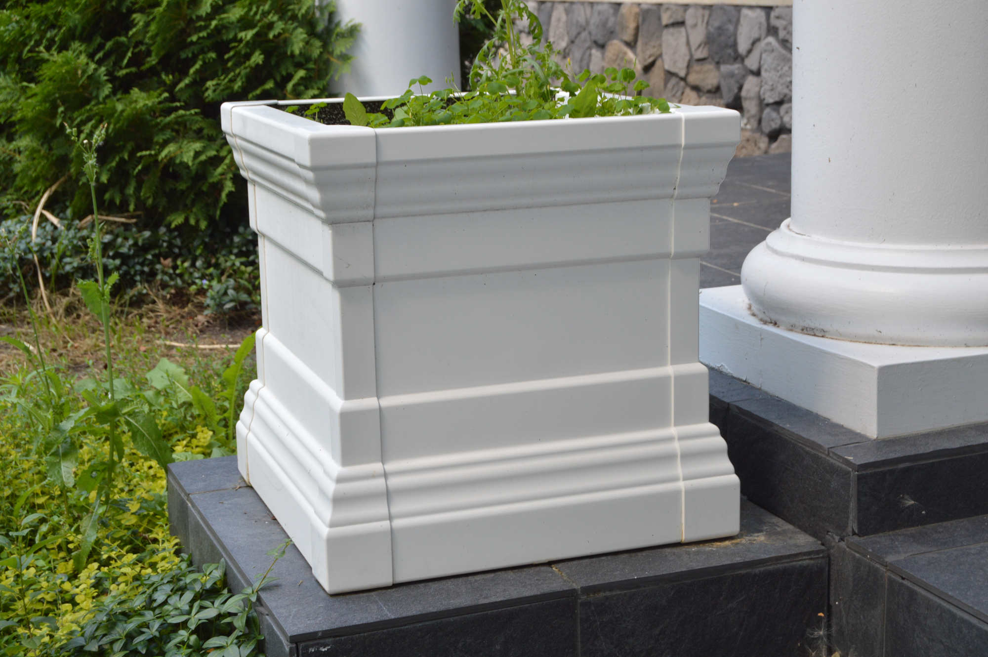 Large Outdoor Resin Square Planters EBTH
