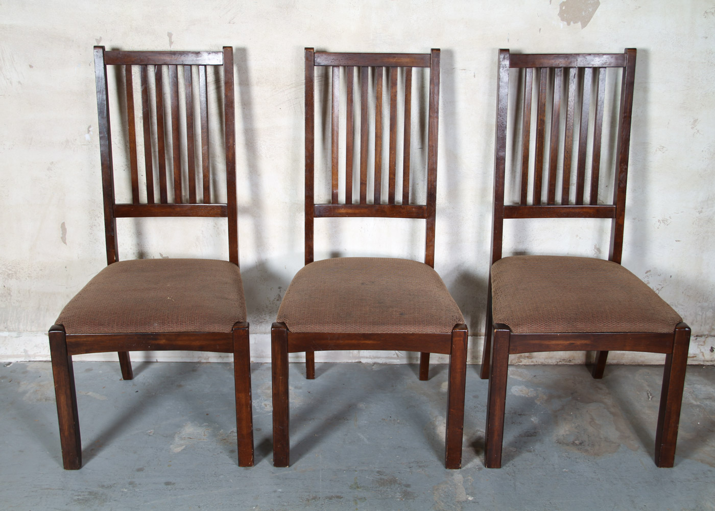 Mission Style Wooden Dining Table and Chairs EBTH