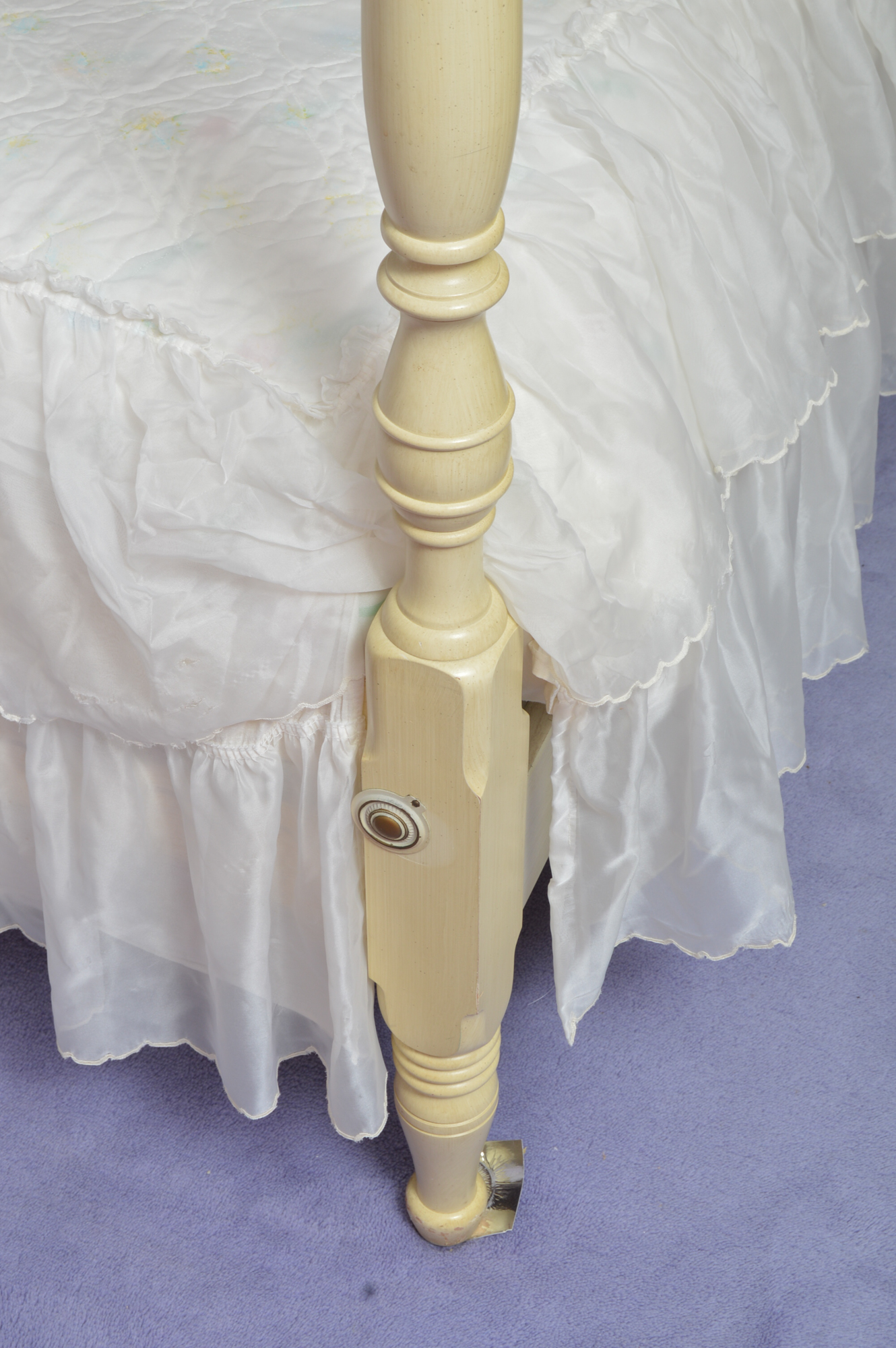 French Provincial Canopy Bed with Matching Nightstand EBTH