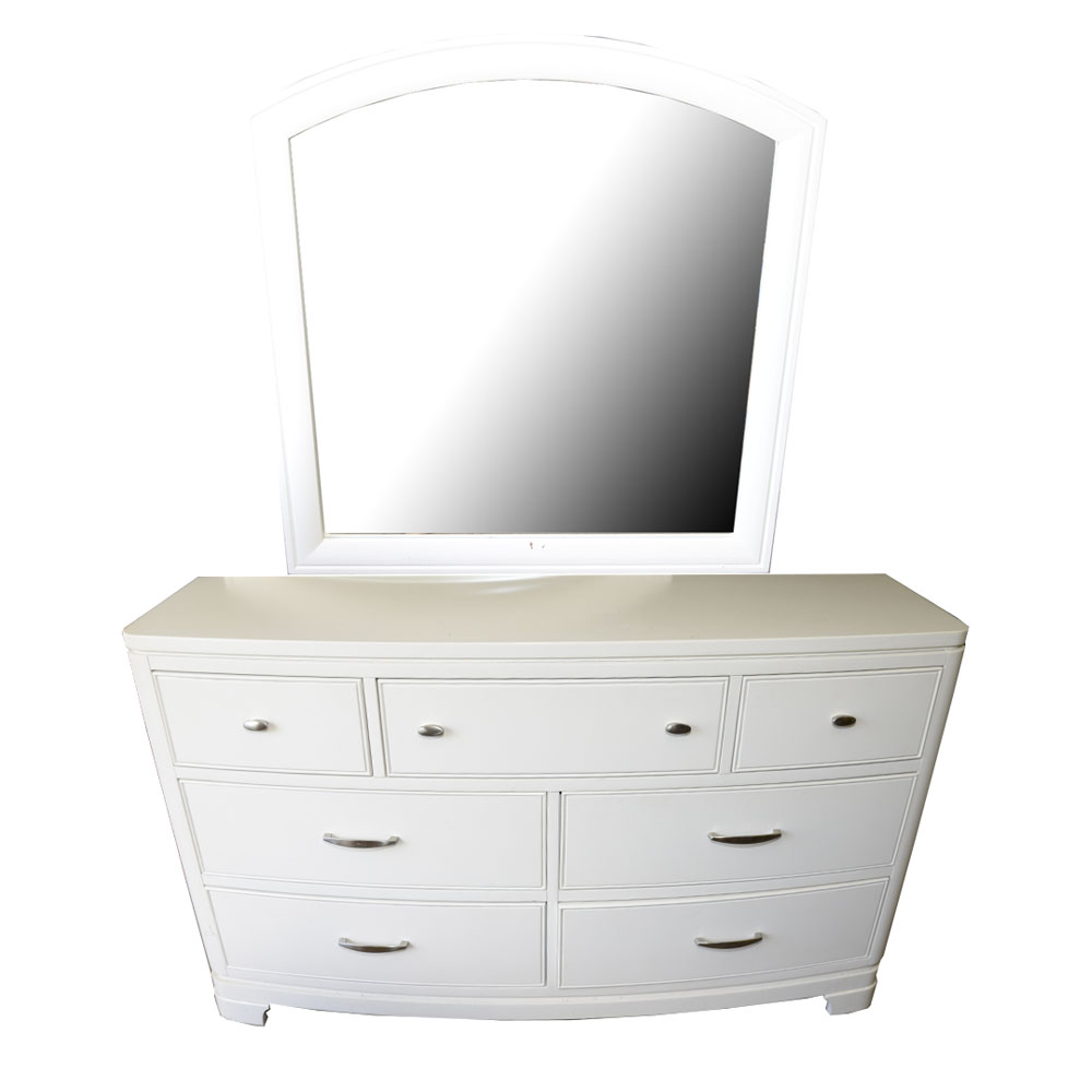Raymour Flanigan Dresser With Mirror Ebth