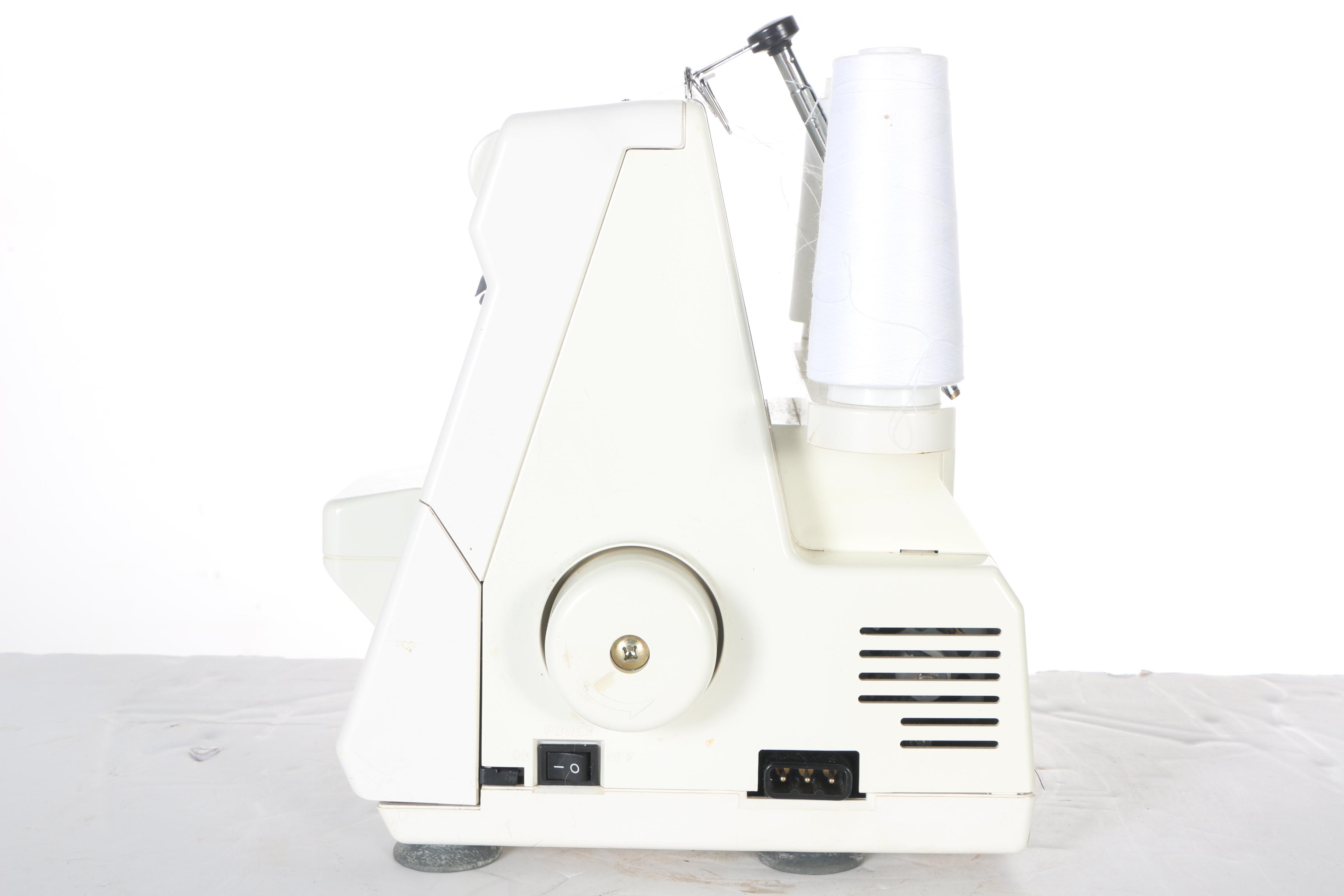 White Speedylock Differential 1600 Four Thread Serger EBTH