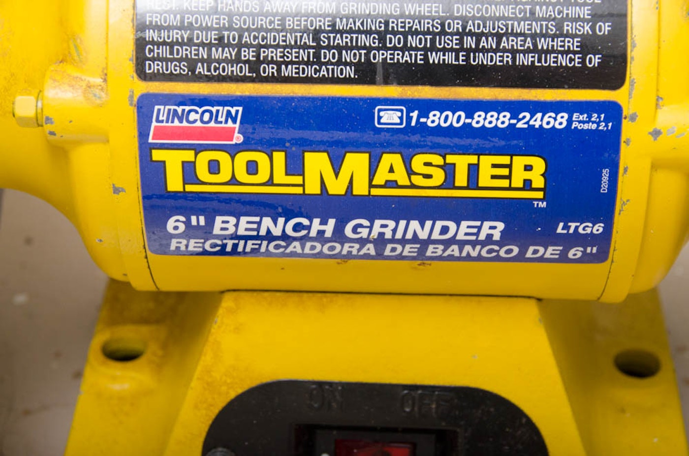 "ToolMaster" by Lincoln 6" Bench Grinder and Larin 5 