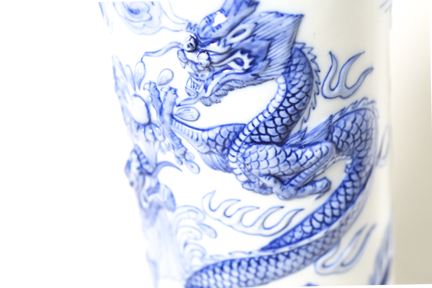 Blue and White Dragon Vase EBTH