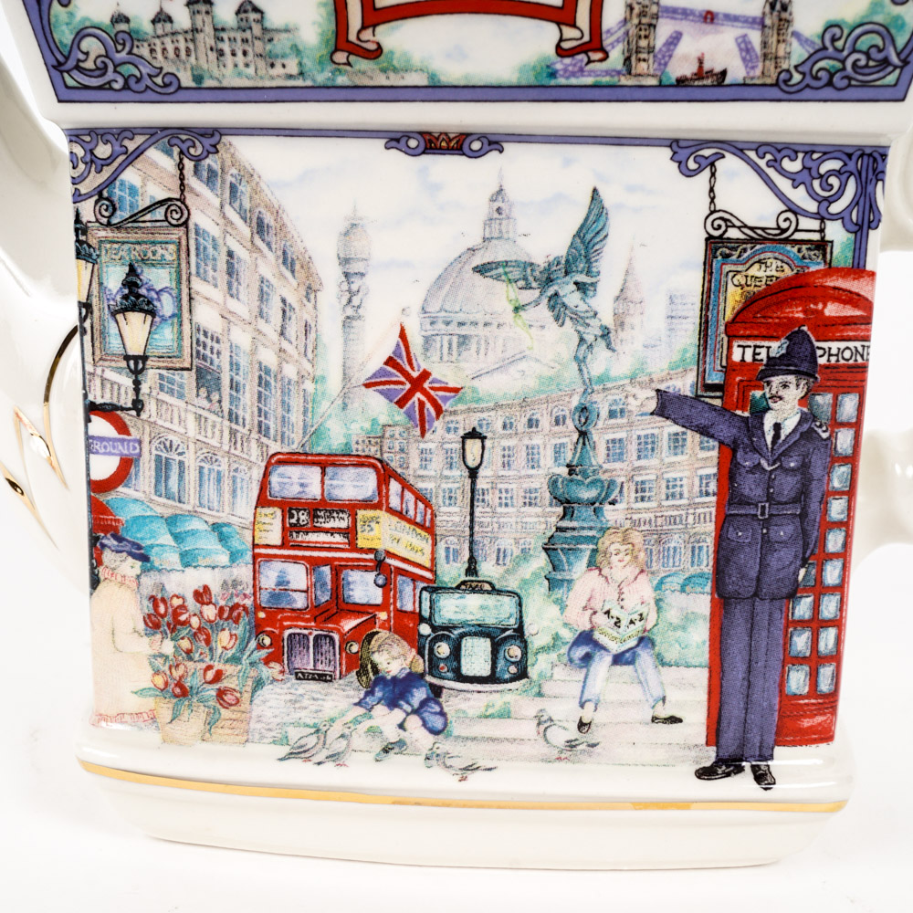 James Sadler "Best of British" Piccadilly Teapot EBTH