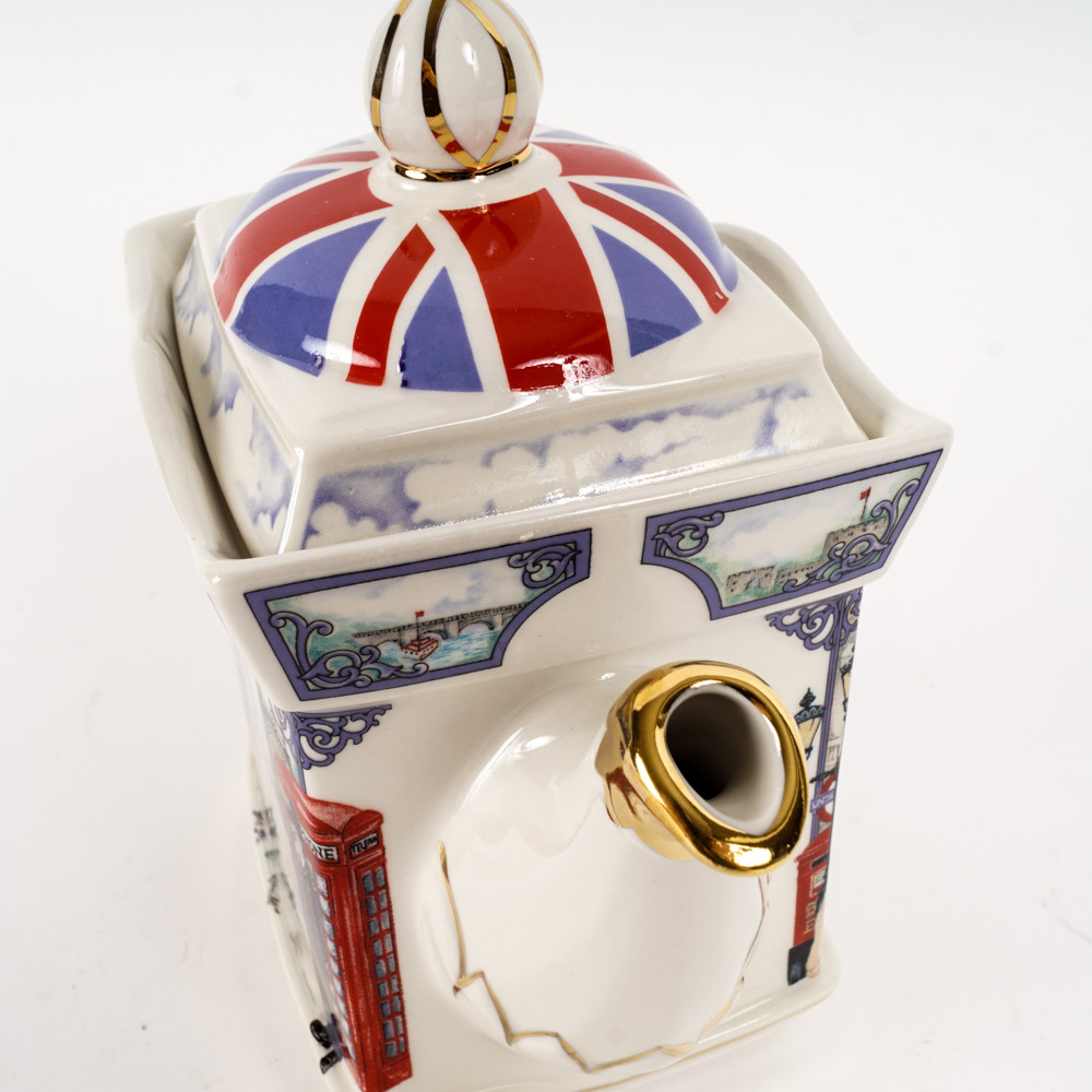 James Sadler "Best of British" Piccadilly Teapot EBTH