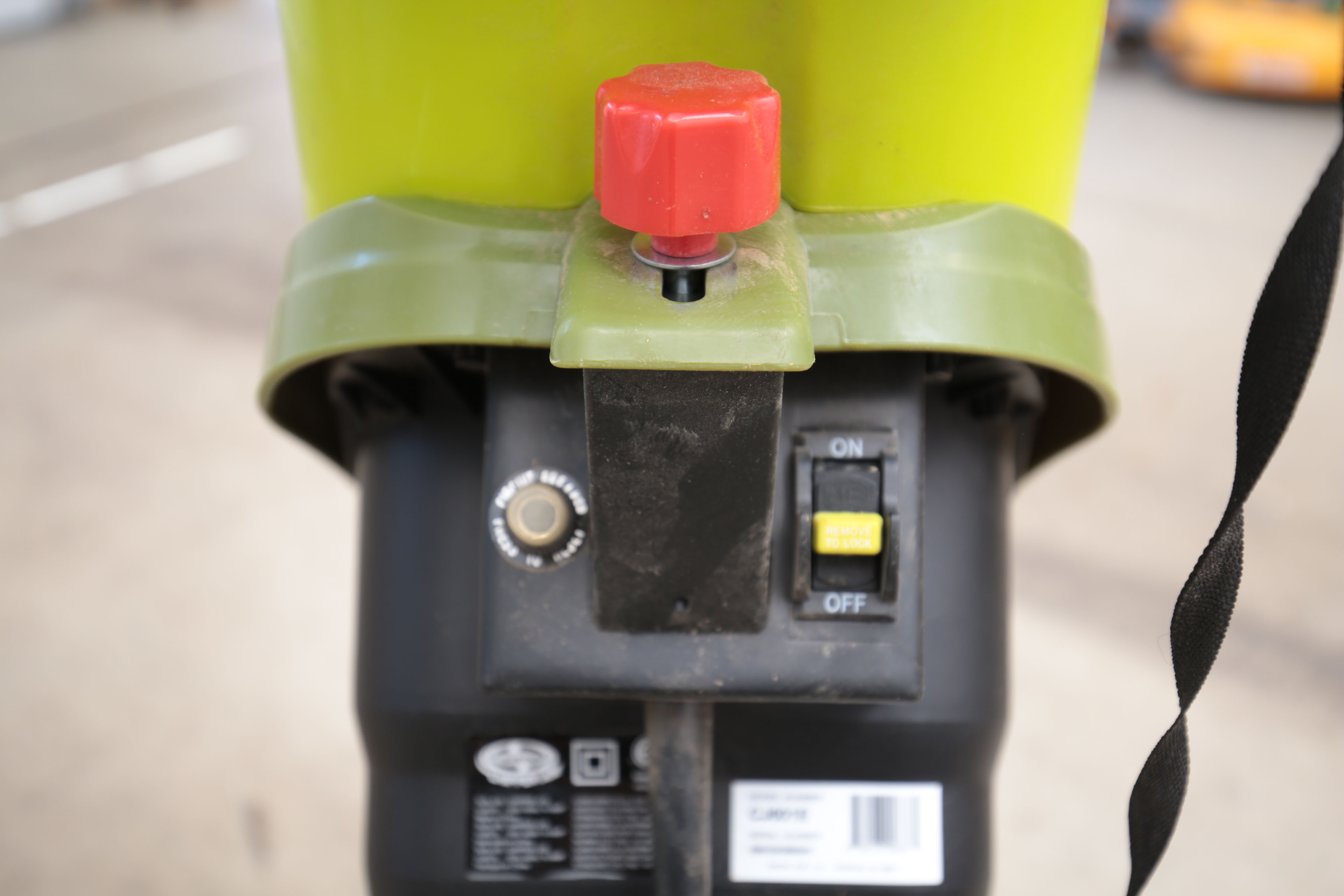 Sun Joe "Chipper Joe" Wood Chipper with Gorilla Garden Cart EBTH