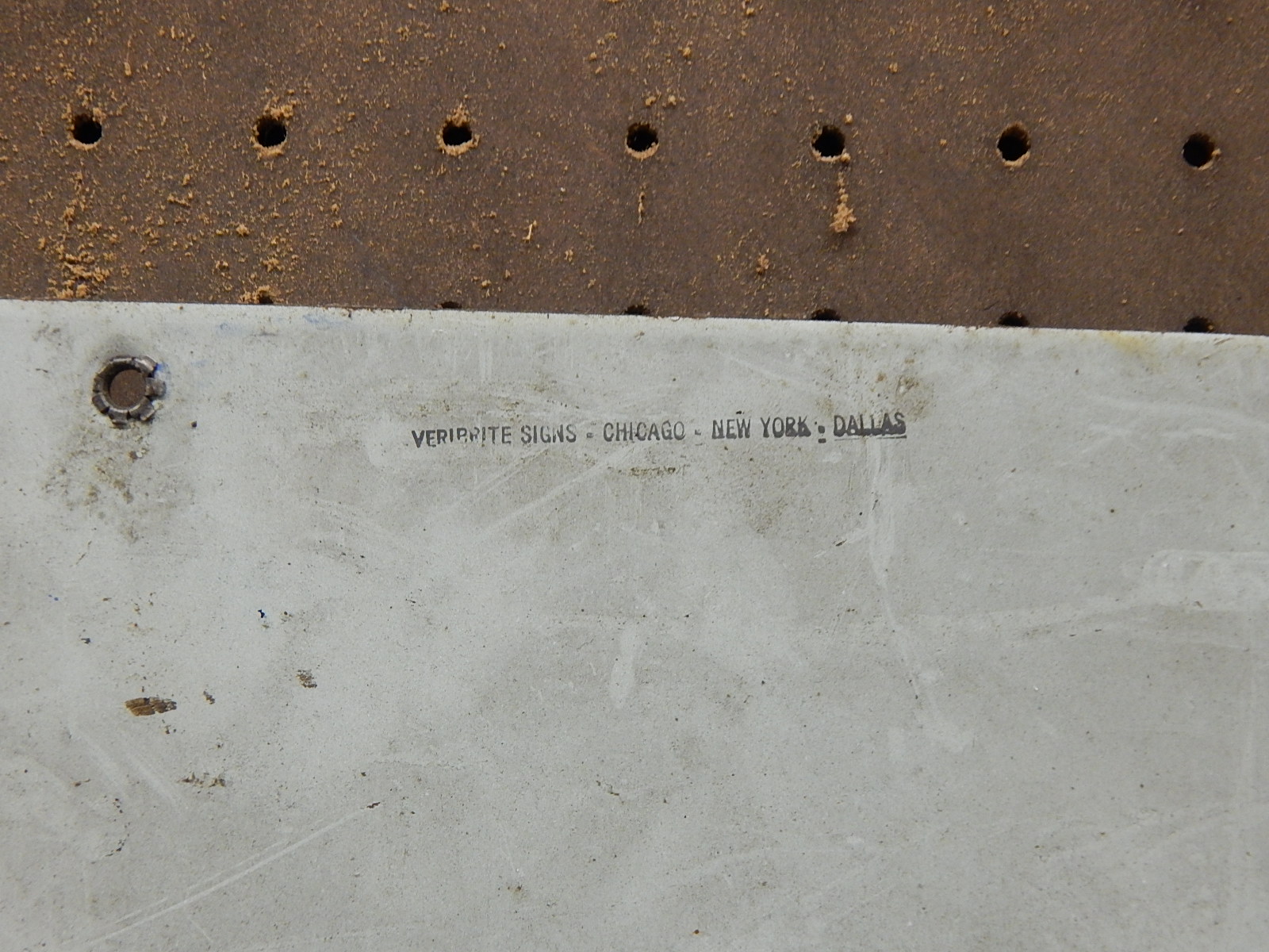 Vintage International Paint Metal Sign EBTH