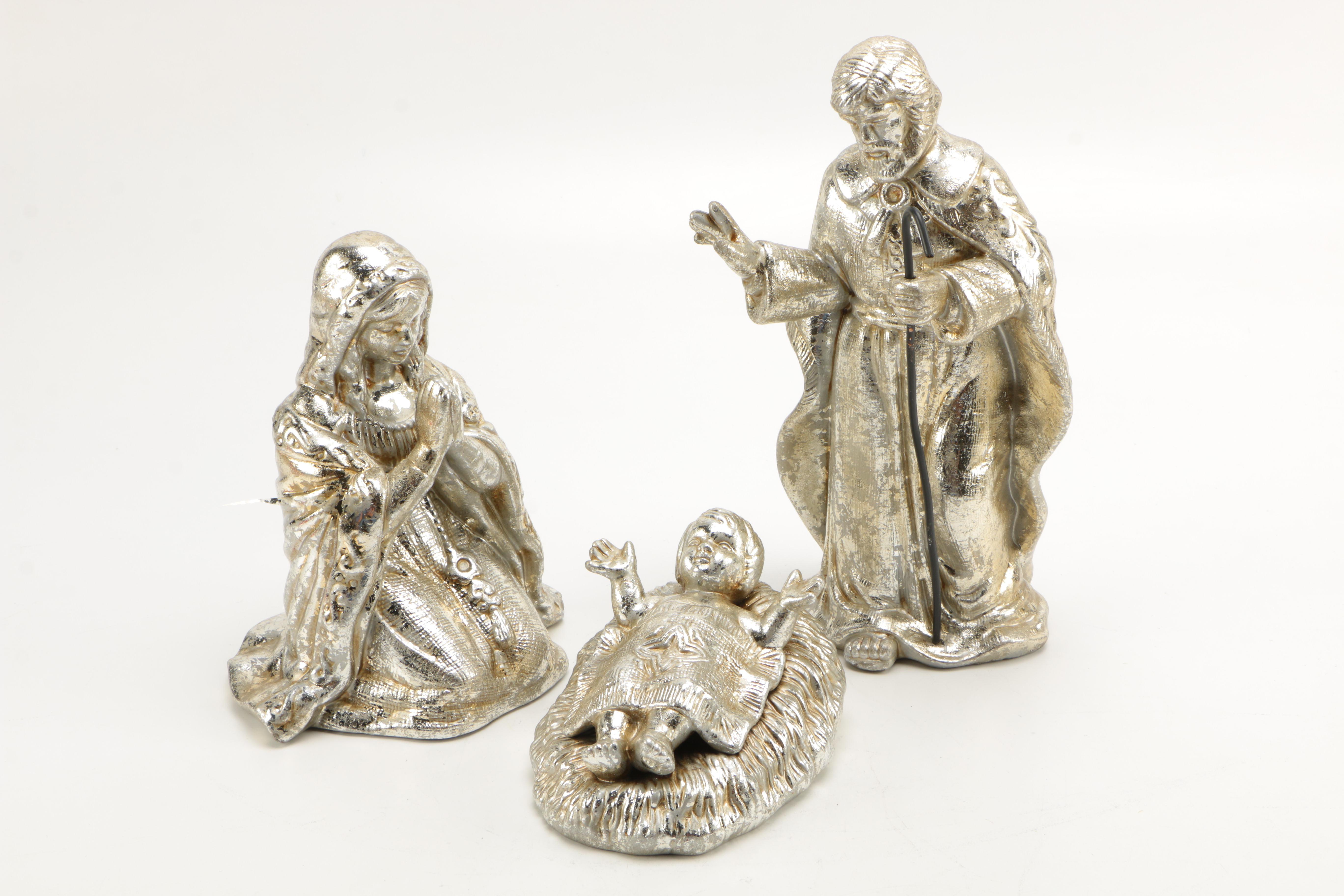 Department 56 "Mercury Glass" Finish Ceramic Nativity Set EBTH