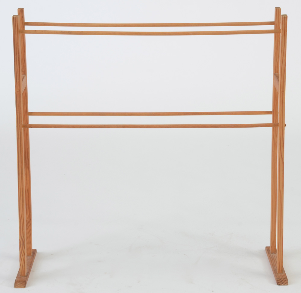 Shaker Quilt Rack | EBTH