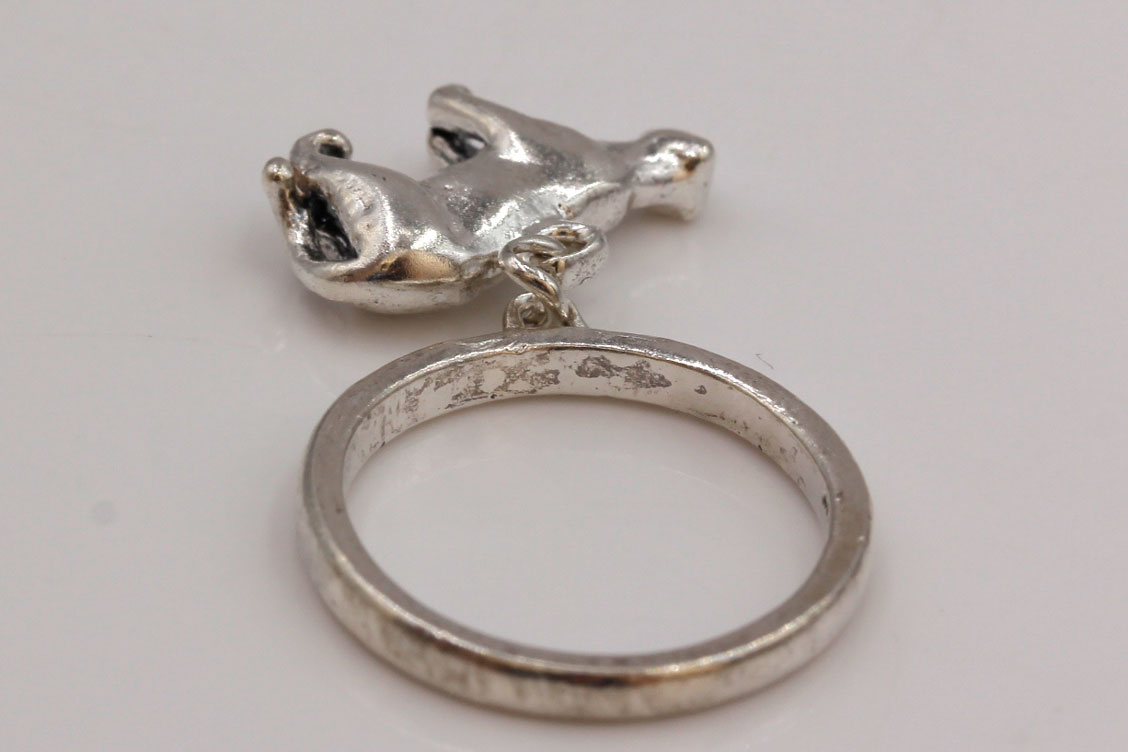 James Avery Sterling Silver Dangle Ring EBTH