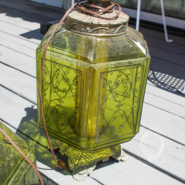 Pair of Vintage Green Glass Table Lamps EBTH