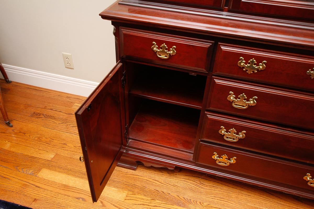 Sumter Co. Queen Anne Style China EBTH