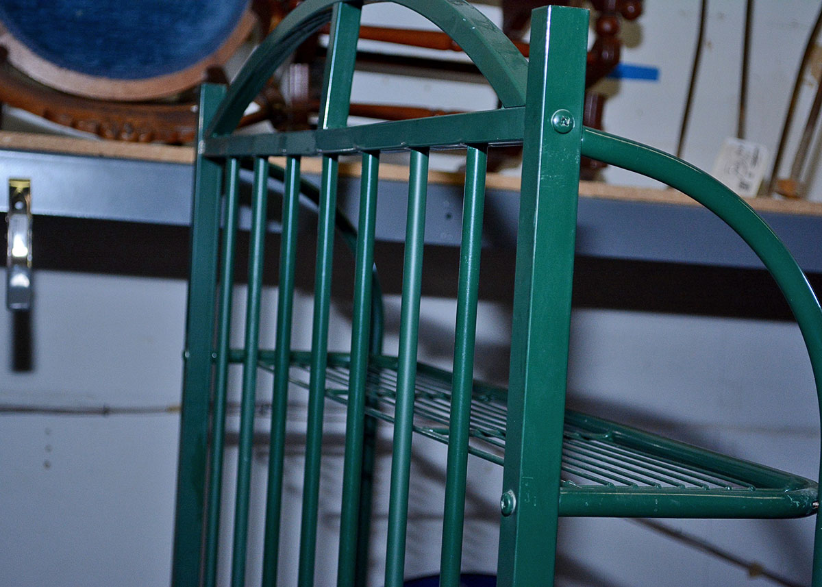 Bakers Rack with Wicker Drawers EBTH