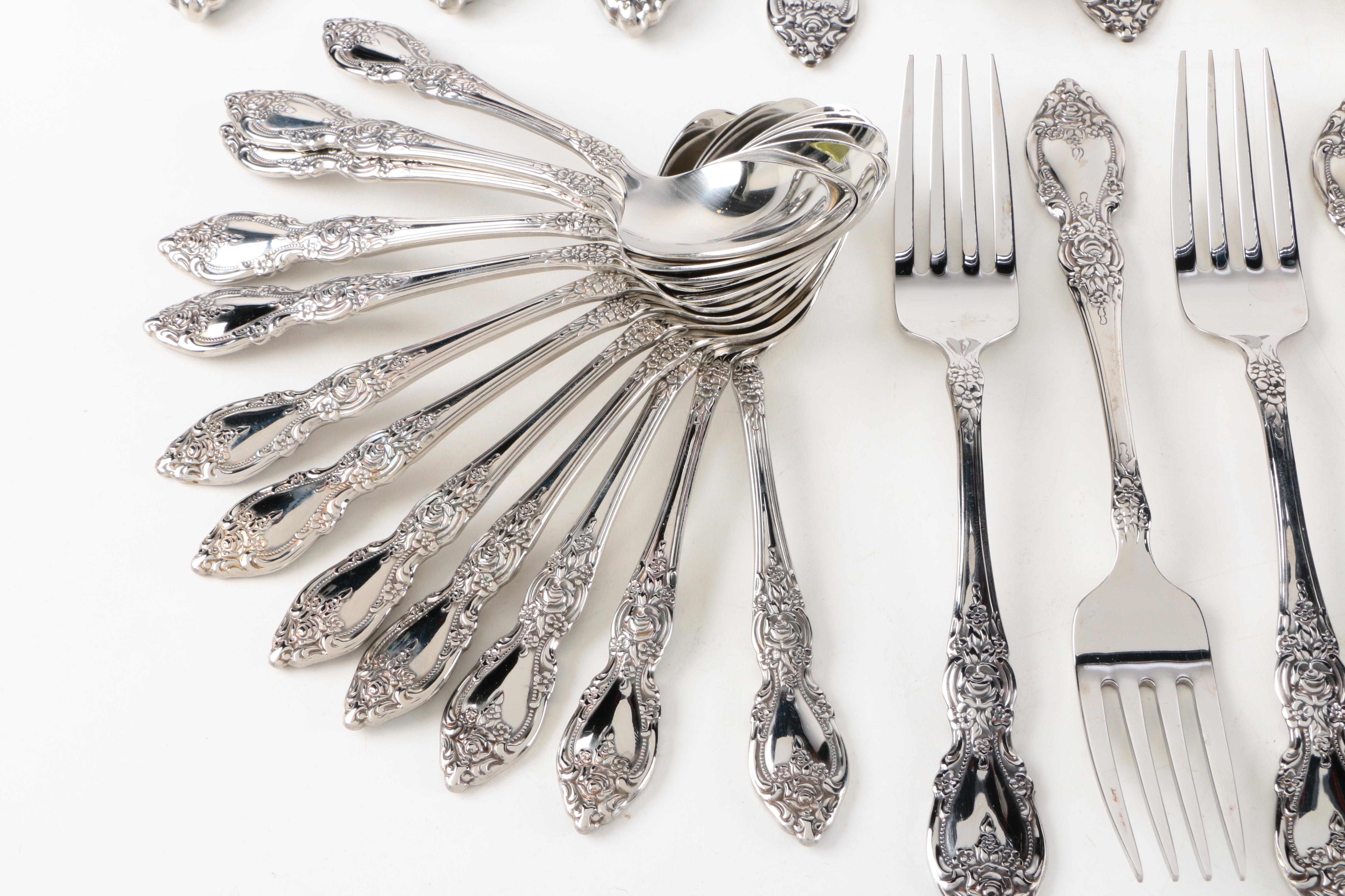 Oneida "Wordsworth" Stainless Steel Flatware Set EBTH