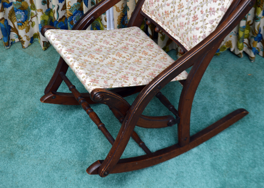Antique Victorian Eastlake Folding Rocking Chair EBTH