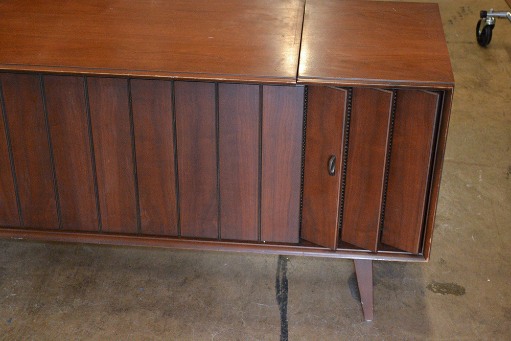 Mid Century Modern Zenith Stereo EBTH