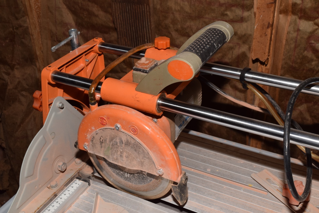 7" Bridge Tile Saw by Chicago Electric Power Tools EBTH