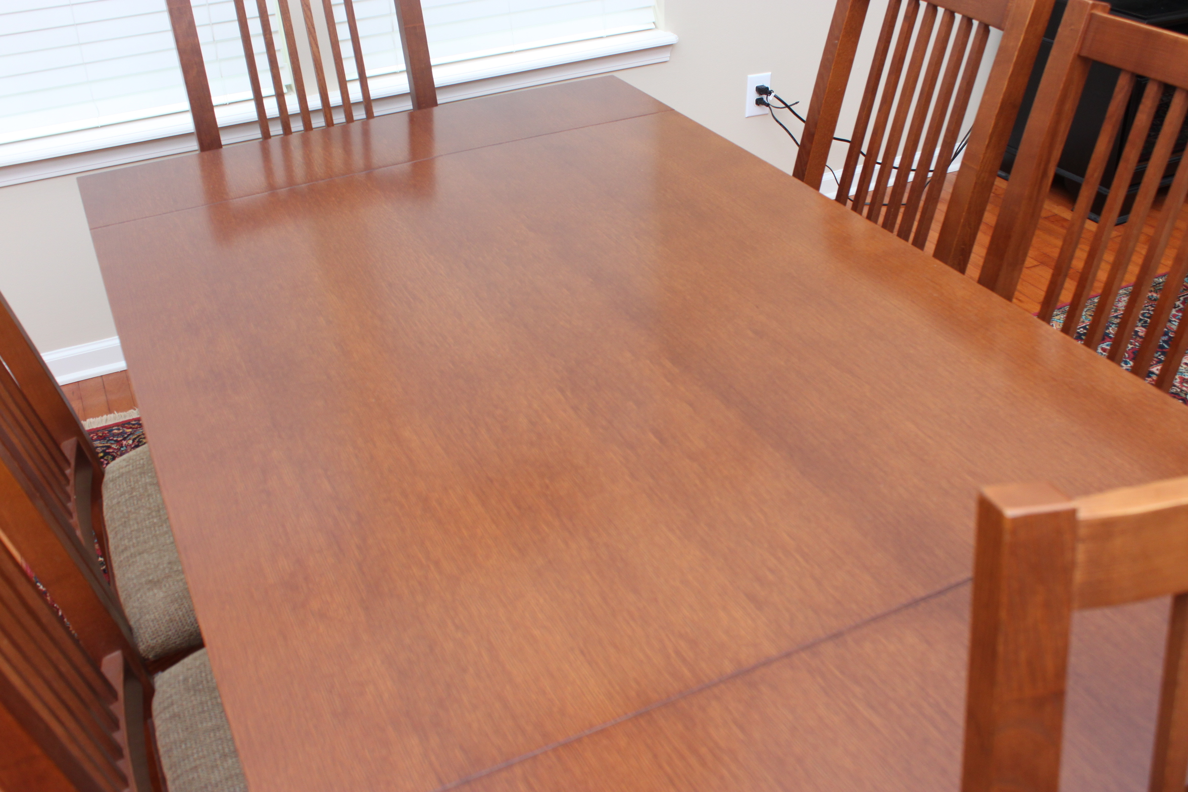 Bassett Furniture Mission Style Oak Dining Table and Chairs | EBTH