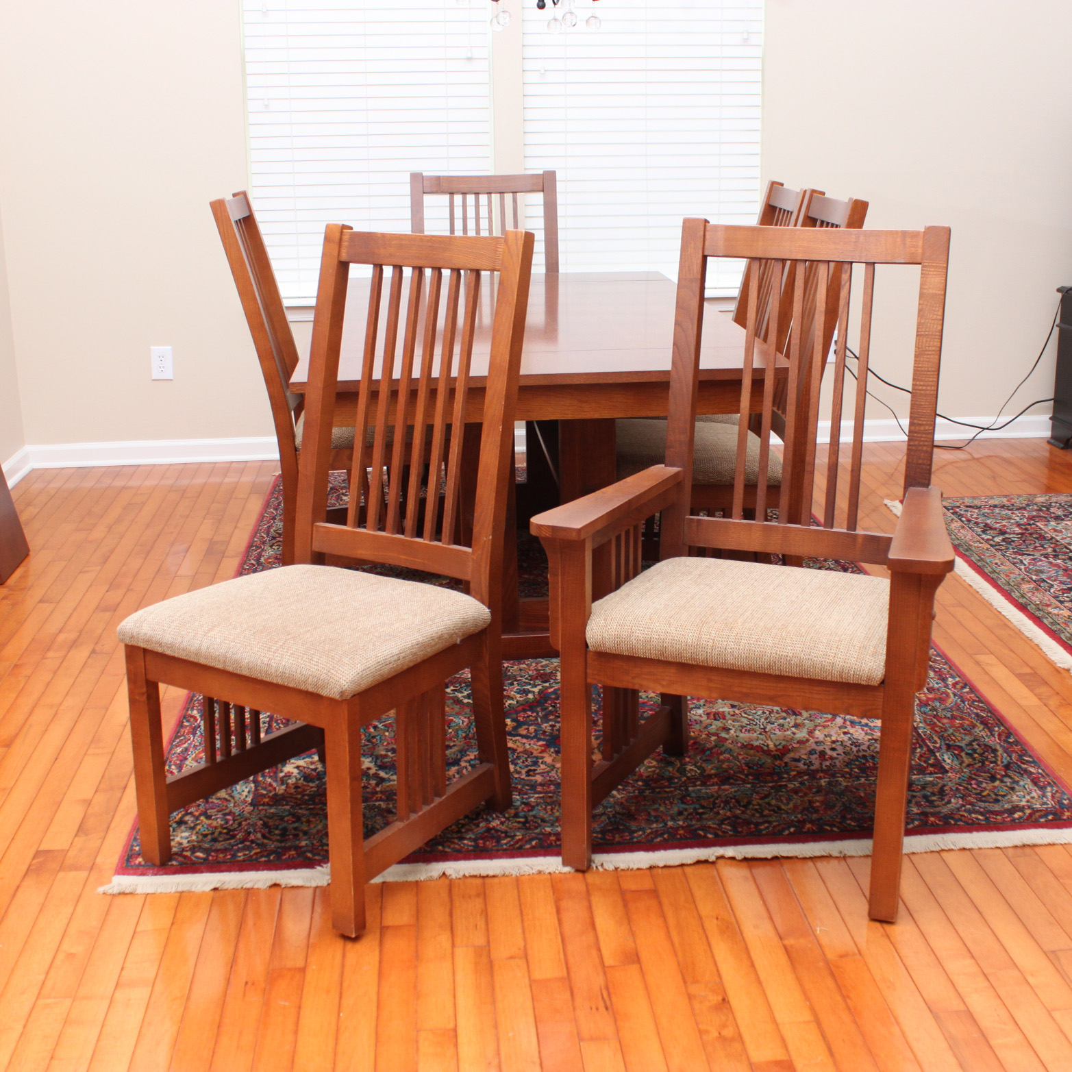 Bassett Furniture Mission Style Oak Dining Table and Chairs EBTH