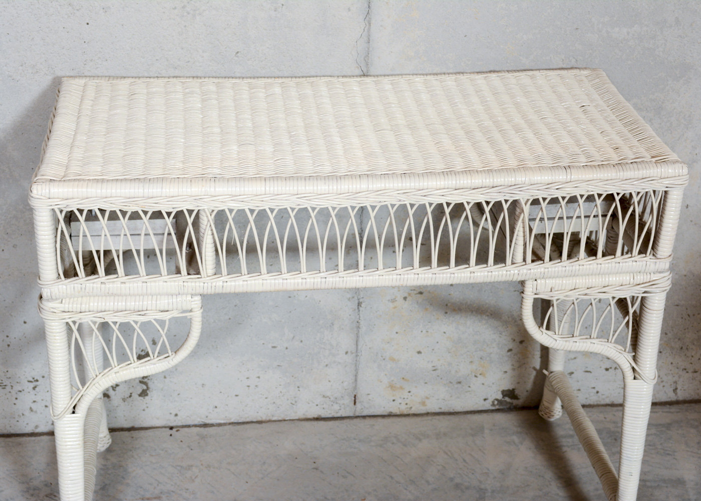 White Wicker Console Table and Plant Stand EBTH