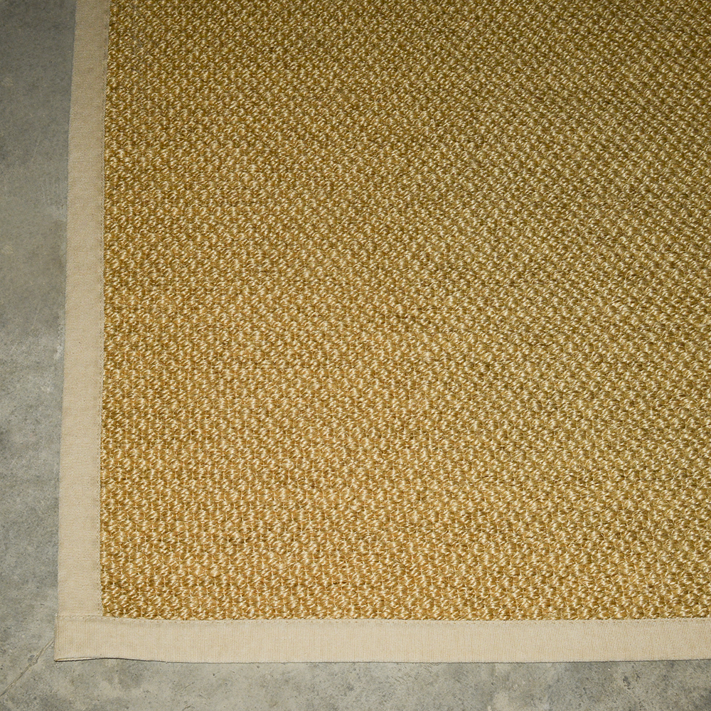 Large Crate & Barrel Sisal Area Rug EBTH
