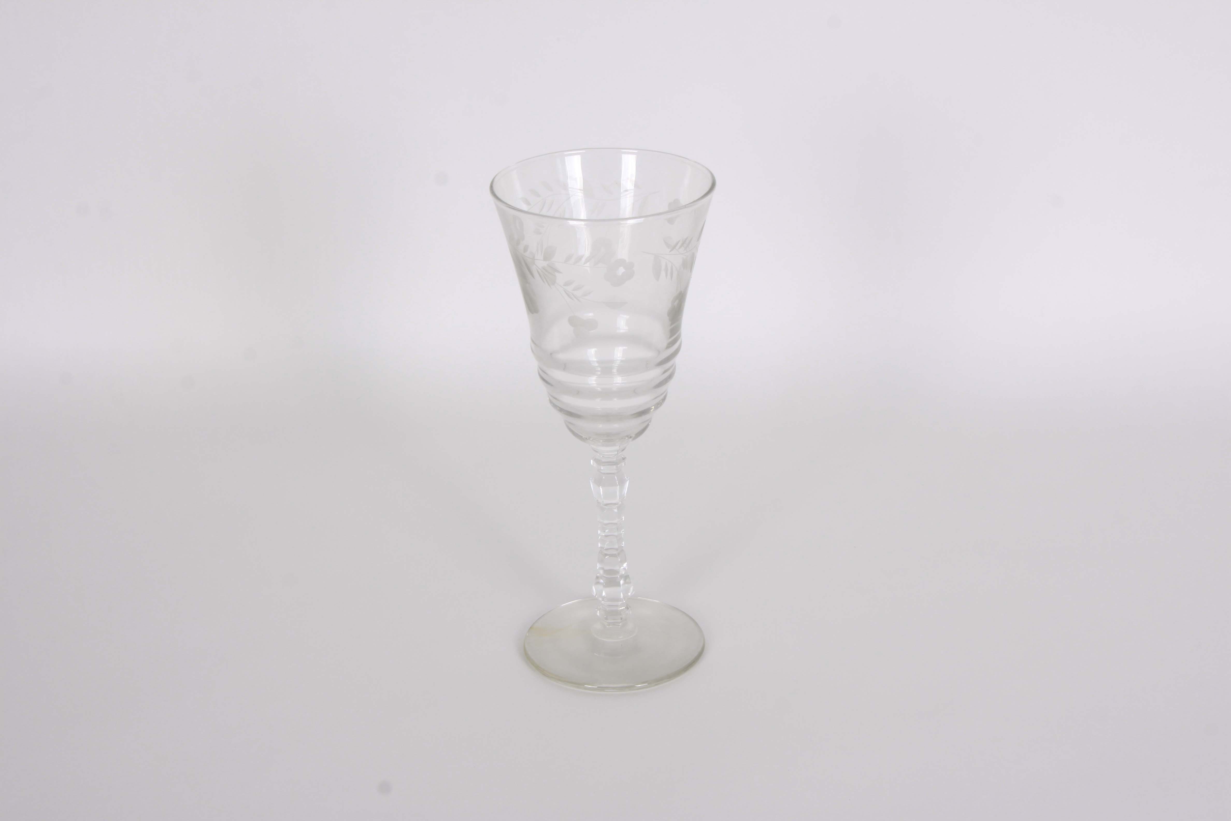 Set of Vintage Etched Water Glasses EBTH
