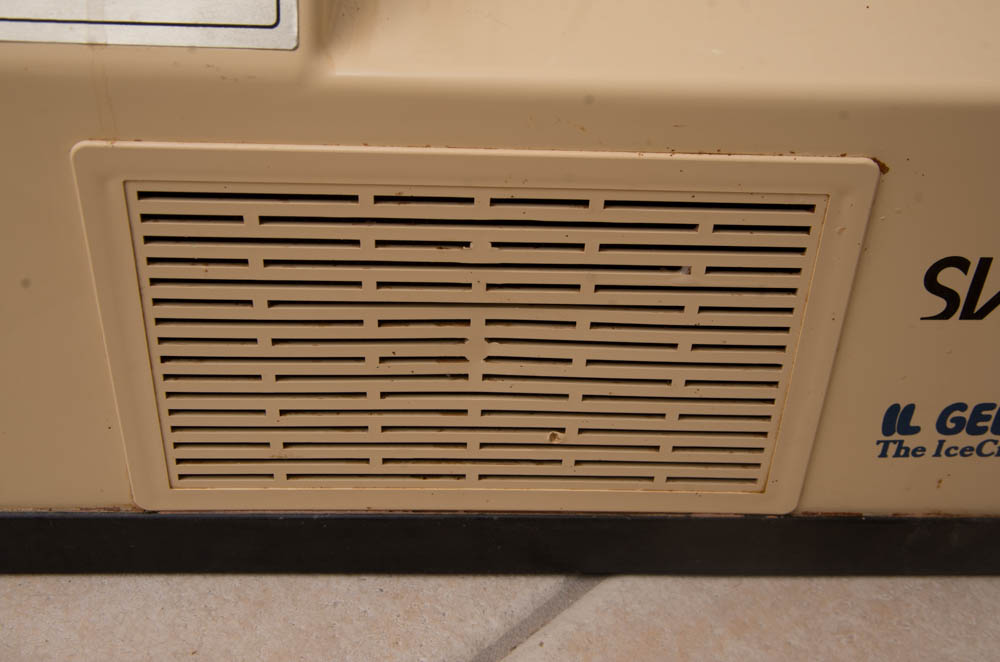 Vintage Simac Il Gelataia "The Ice Cream Man" Machine EBTH