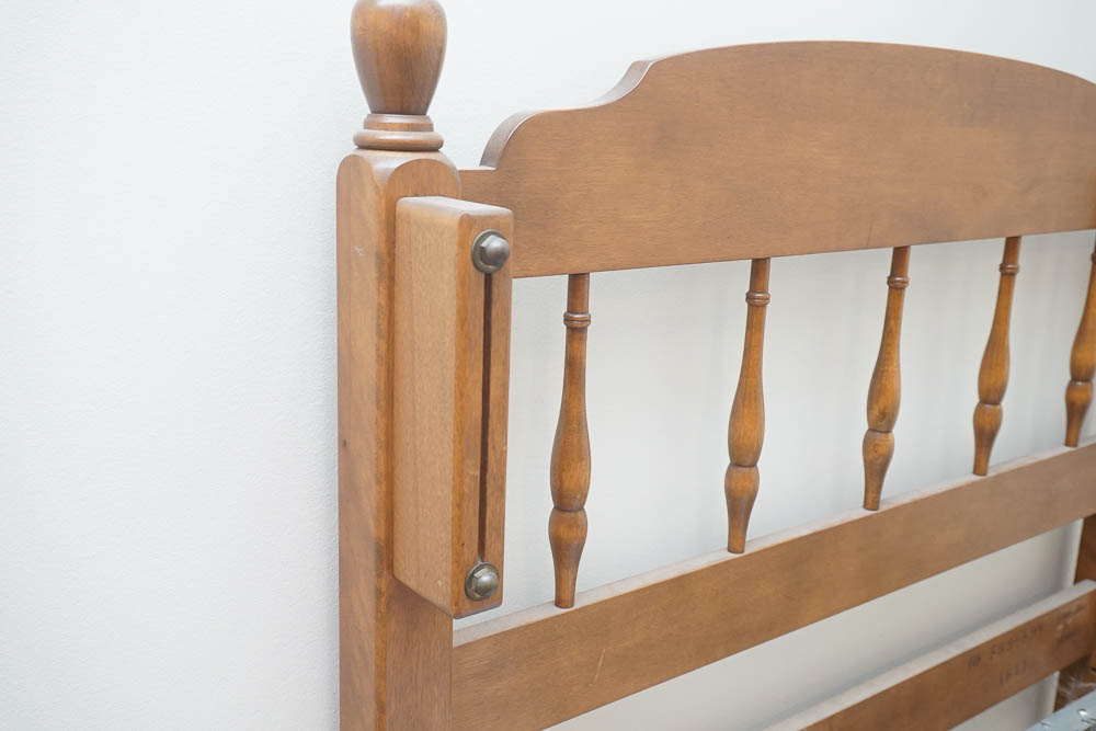 Maple "Baumritter" Twin Bunk Beds by Ethan Allen EBTH