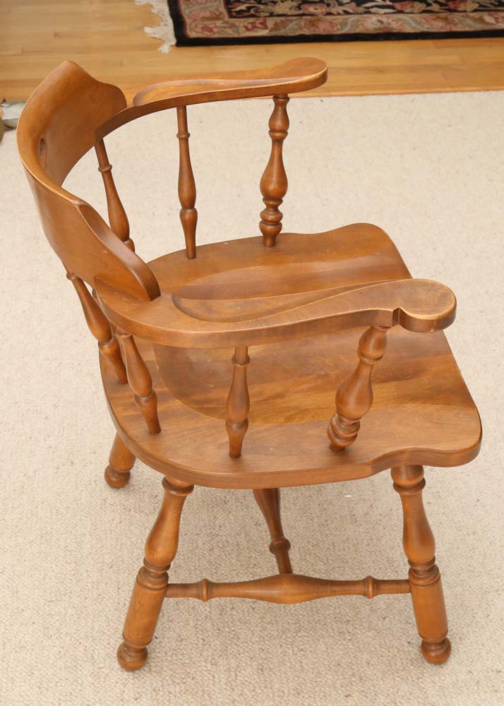 Vintage Ethan Allen "Early American" Captians Chair EBTH