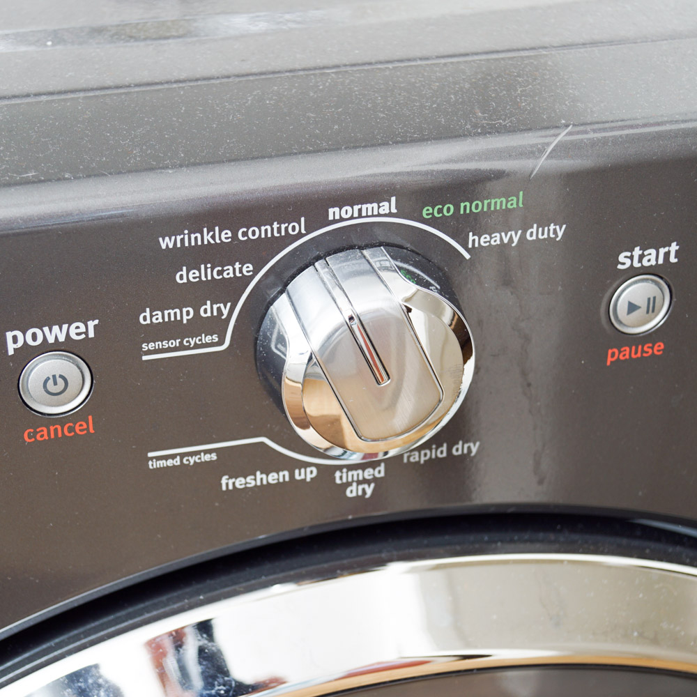 Maytag 2000 Series Washer and Dryer | EBTH