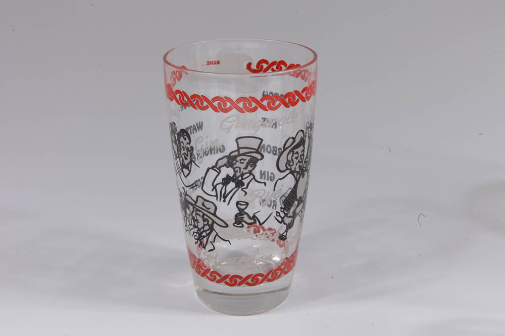 Set of Vintage Novelty Bar Glasses EBTH