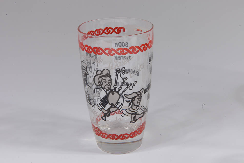 Set of Vintage Novelty Bar Glasses EBTH