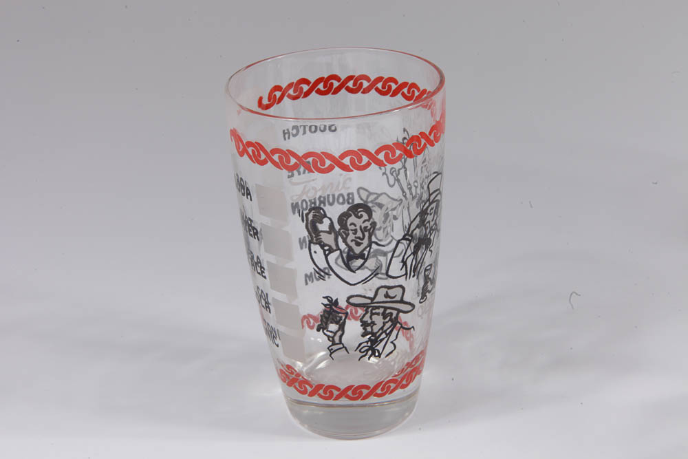 Set of Vintage Novelty Bar Glasses EBTH